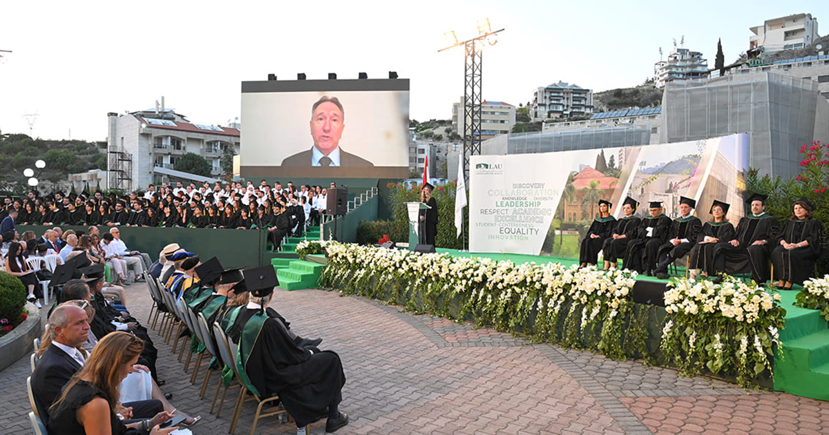 hooding-2025-05.jpg