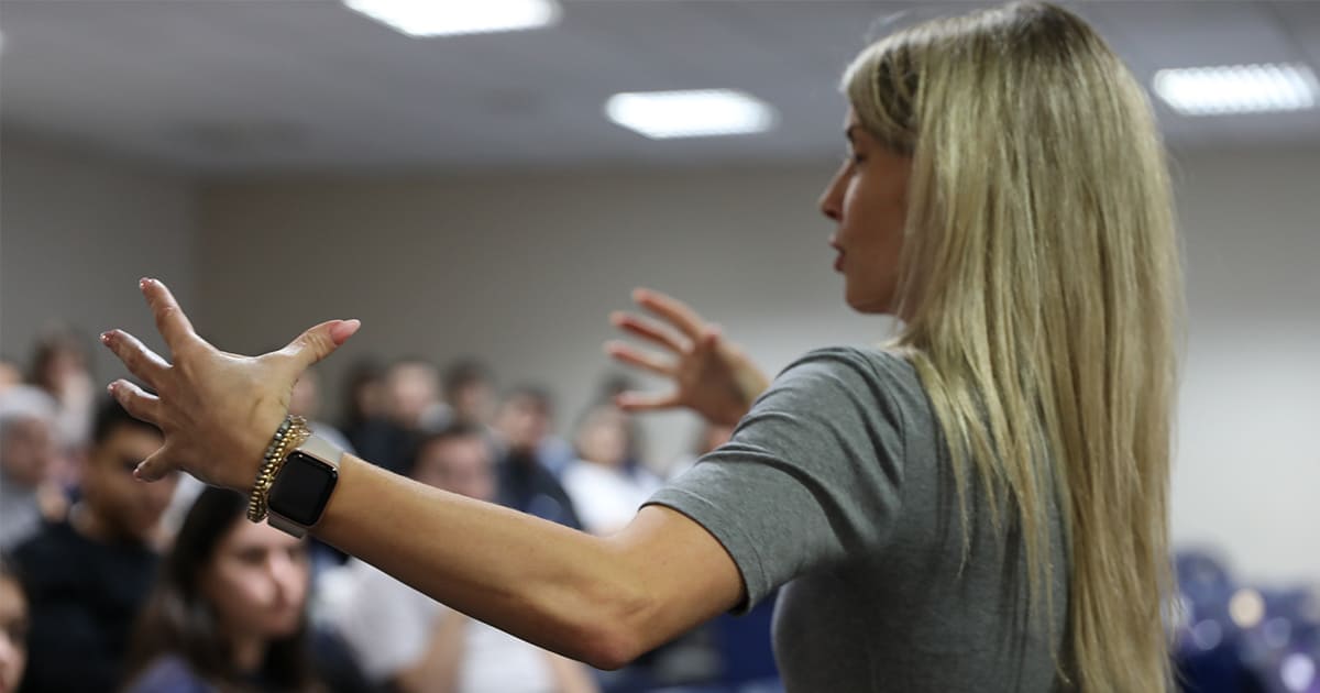 LAU Guides Its Students Through the Code of Conduct | LAU News