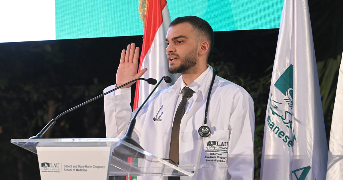 som-white-coat-2026-06.jpg